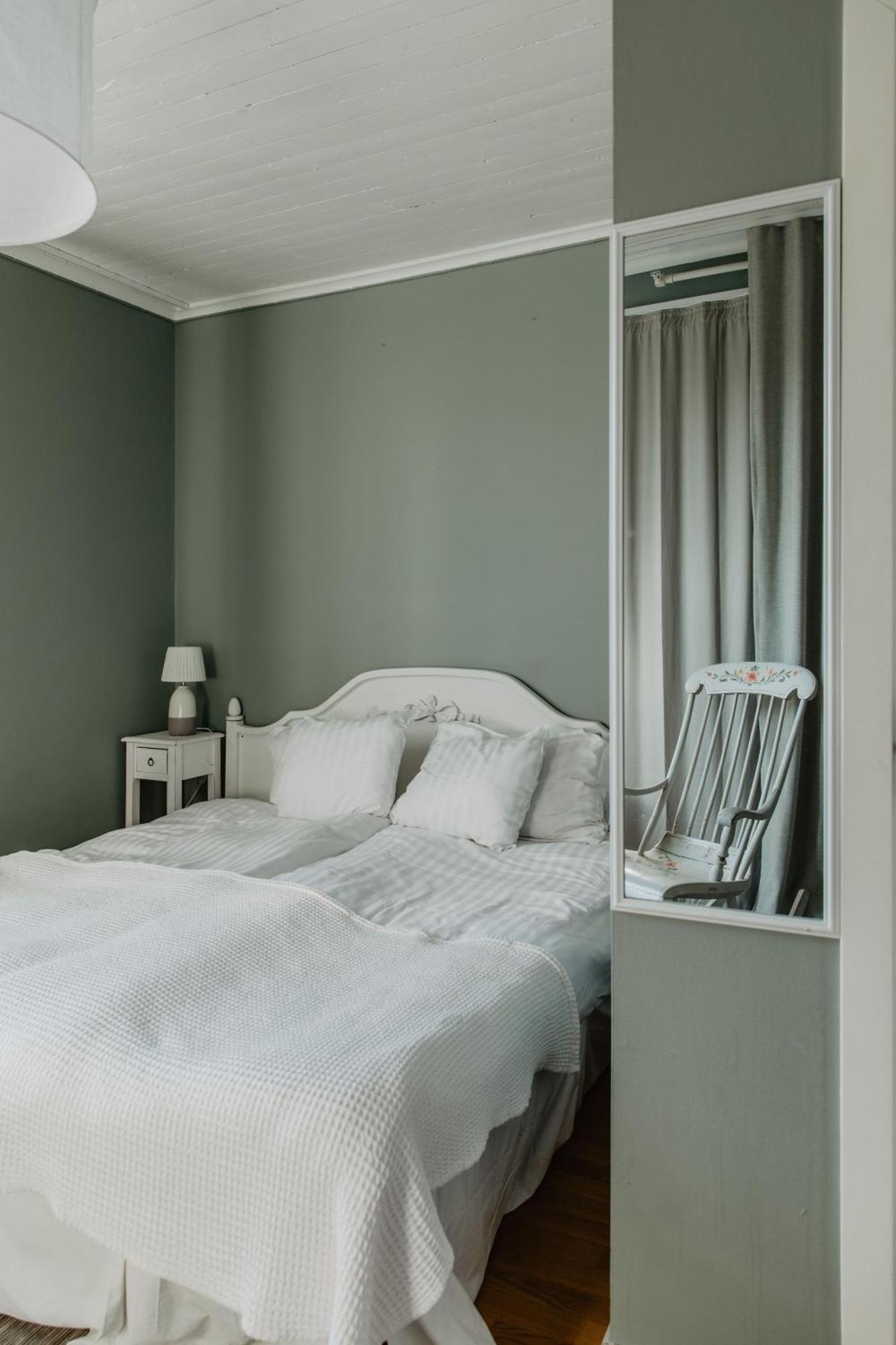 Slottsparken Motel ฮุสค์วาร์นา ภายนอก รูปภาพ
